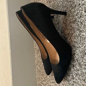 Perfect little black heel